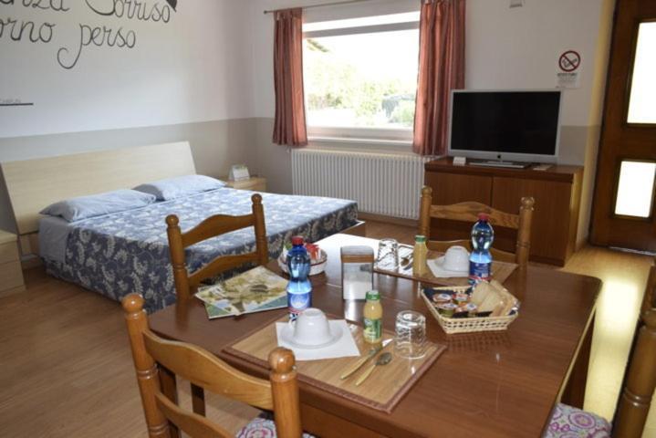 B&B Il Sorriso San Cassiano  Екстериор снимка